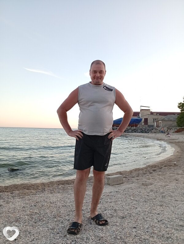 Толик, 49, Снежном — анкета №3529164