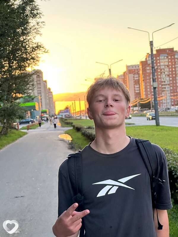 Санек, 19, Санкт-Петербурге — анкета №3530086