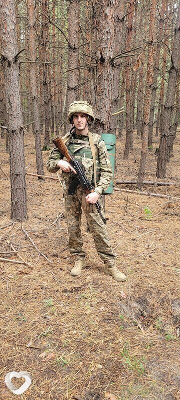 Виталий, 26, Харькове — анкета №3530135