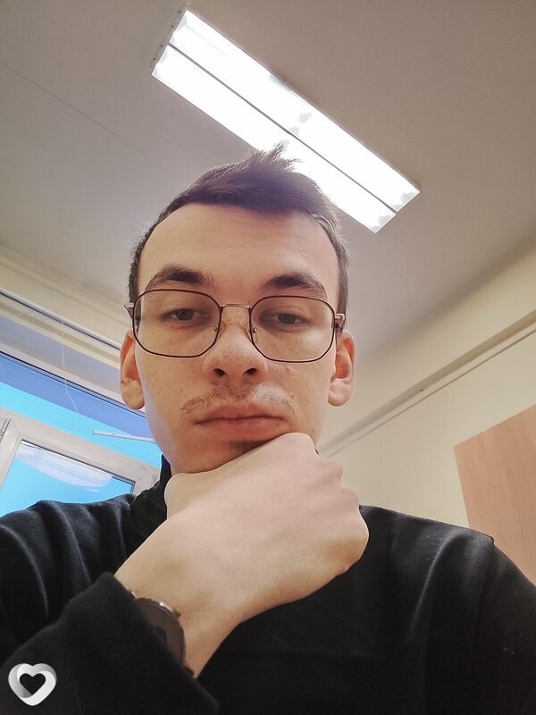 Максим, 22, Якутске — анкета №3530299