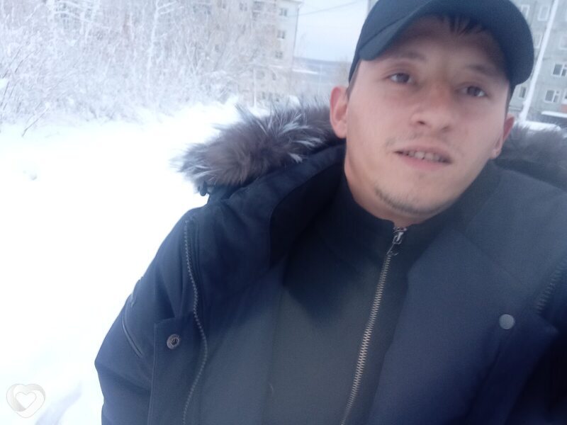 Денис, 25, Якутске — анкета №3531801