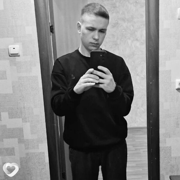 Денис, 23, Ульяновске — анкета №3531804