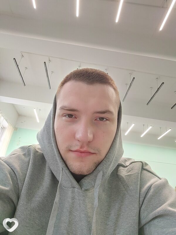 Кирилл, 21, Кемерове — анкета №3531944