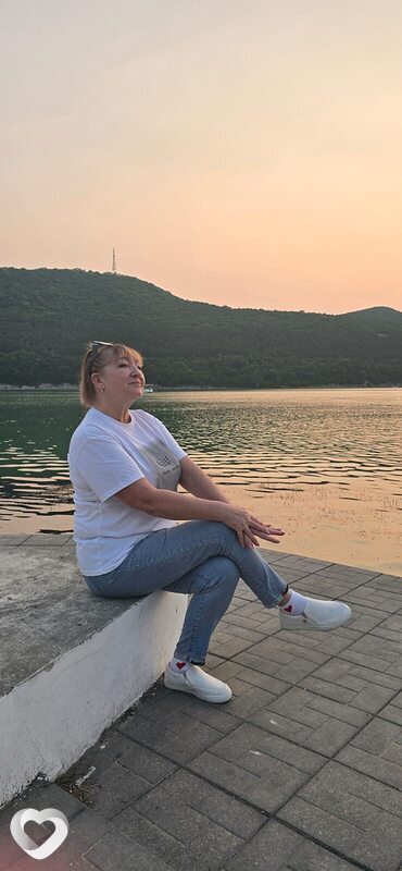 Людмила, 63, Новороссийске — анкета №3531880