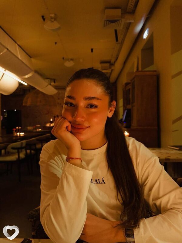 Аня, 23, Химках — анкета №4686165