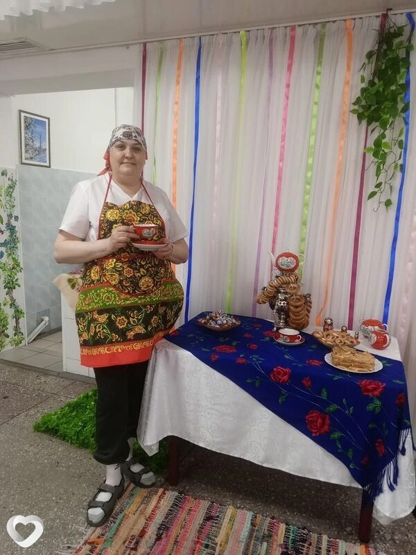 Марина, Мыски