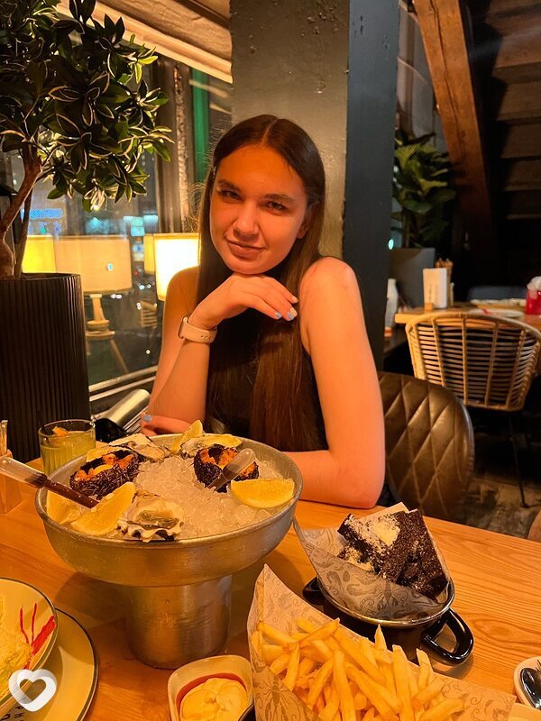 Наташа, 20, Москве — анкета №3532681