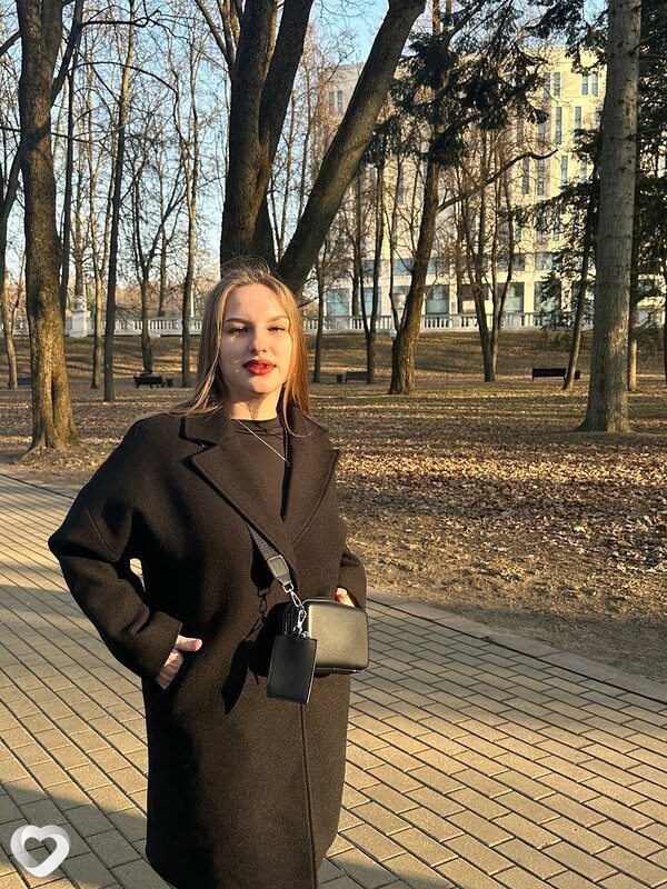 Карина, 21, Минске — анкета №3533448