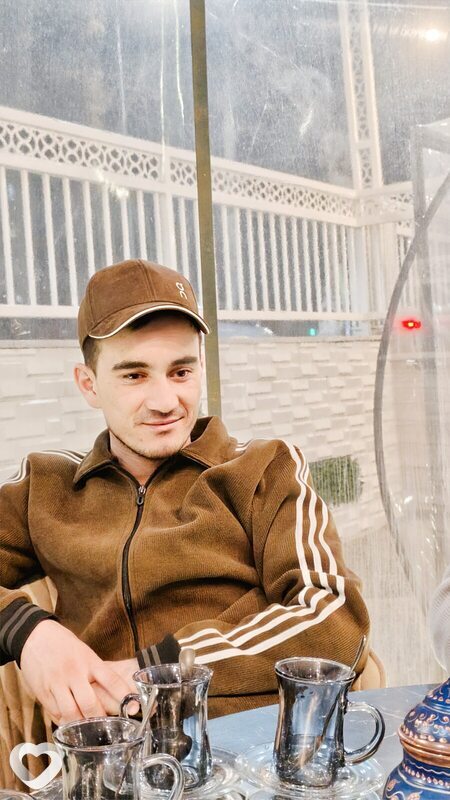 Усмонов, 23, Саратове — анкета №3533557