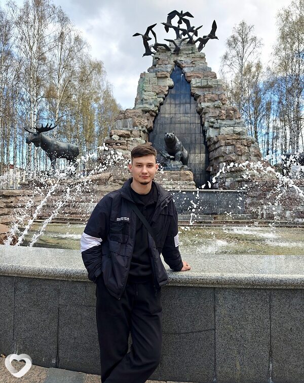 Владимир, 23, Нягани — анкета №3533843