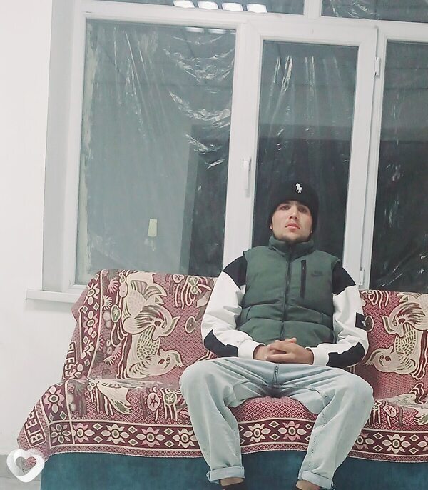 Дима, 27, Ялте — анкета №3534140