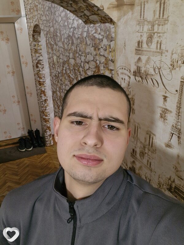 Данил, 22, Белове — анкета №3534329