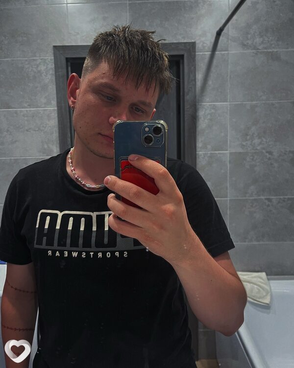 Александр, 26, Новосибирске — анкета №3535344