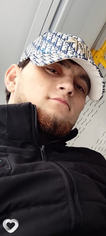 Фатхтддин, 21, Новосибирске — анкета №3535450