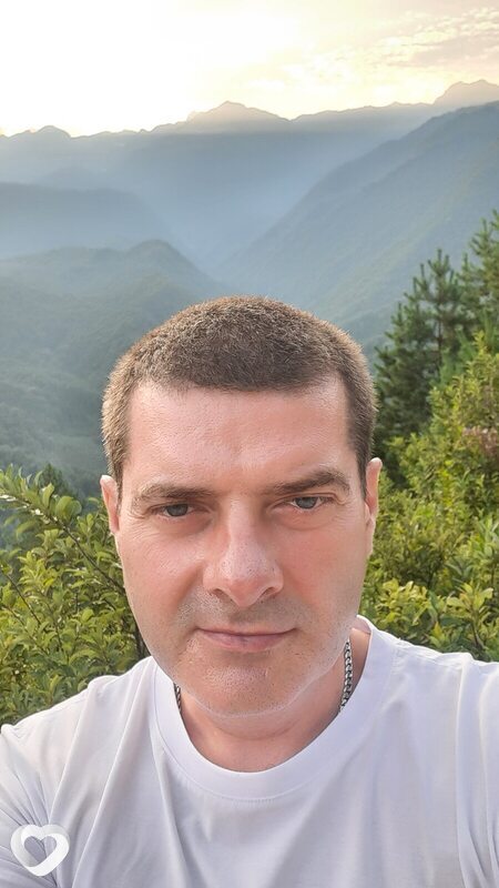 Andro, Кутаиси