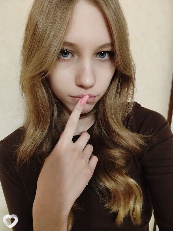 Каролина, 18, Тюмени — анкета №3536390
