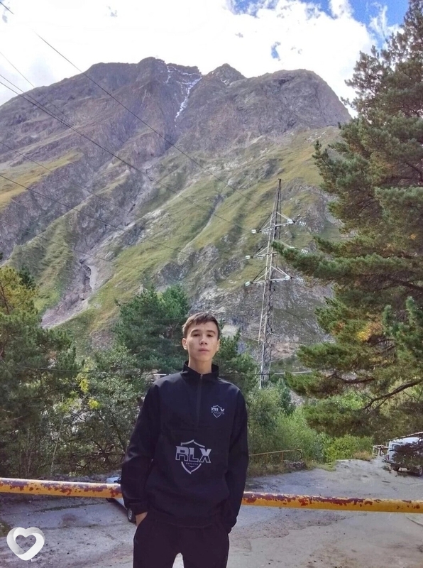 Дима, 19, Георгиевске — анкета №3536434