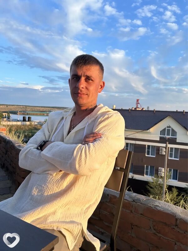Максим, Губкинский
