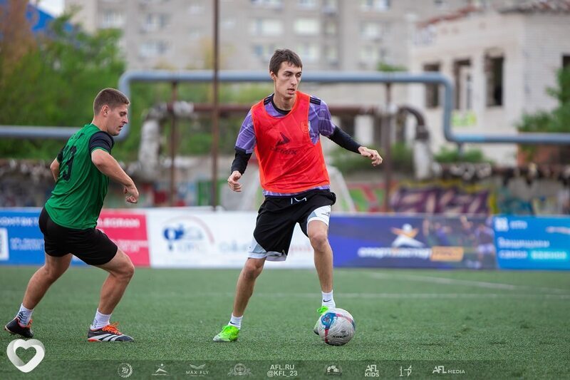 Владимир, 21, Краснодаре — анкета №3538108