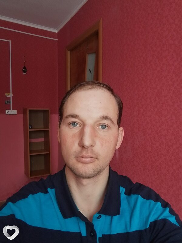 Женя, Кизнер