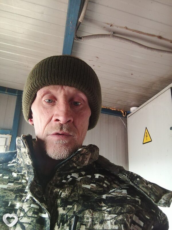 Виктор, 40, Уссурийске — анкета №3538574