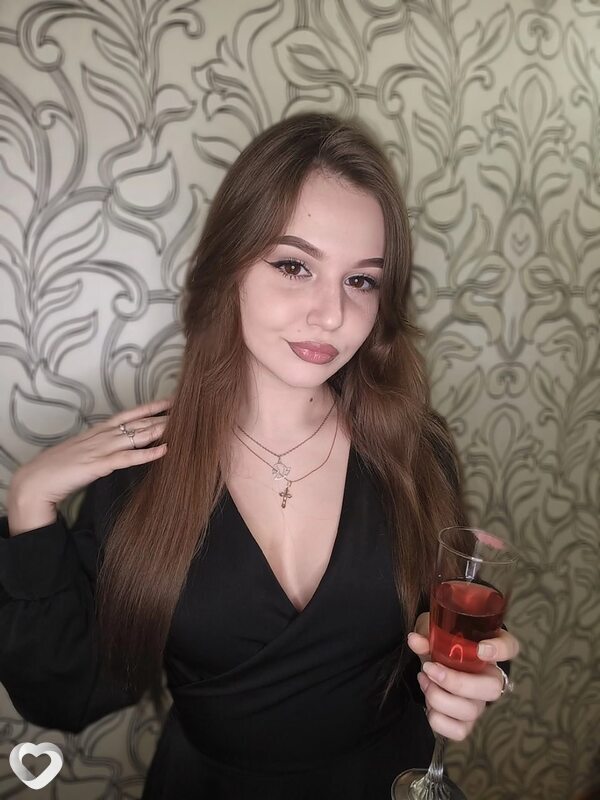 Руслана, 21, Барнауле — анкета №3538756