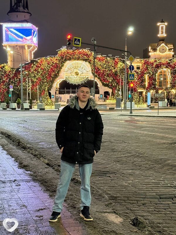Глеб, 21, Москве — анкета №3538991