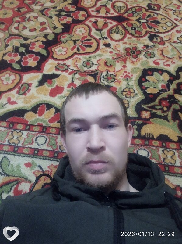 Максим, 27, Кургане — анкета №3539125