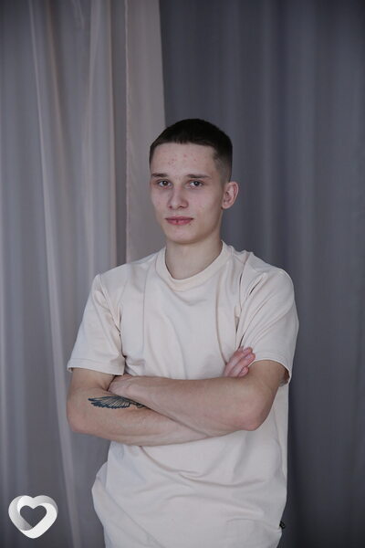 Александр, 22, Москве — анкета №3539365