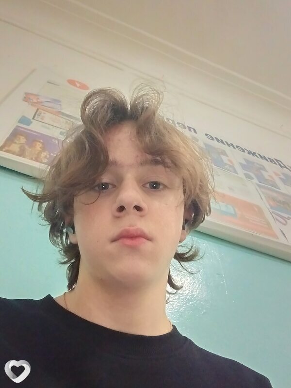 Илья, 18, Волжском — анкета №3539573