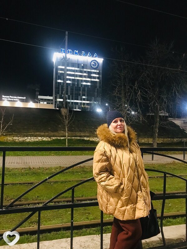 Юлия, Адлер