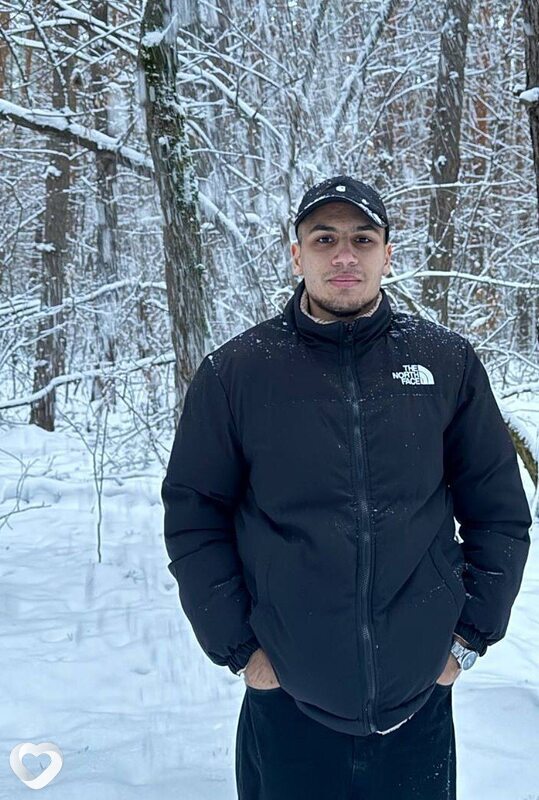 Дмитрий, 19, Волгограде — анкета №3540279