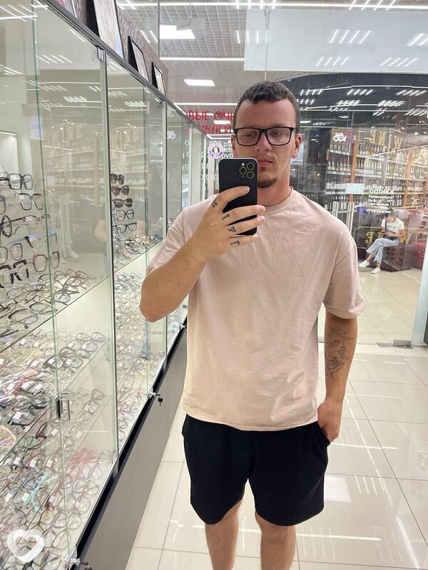 Виталий, 27, Симферополе — анкета №3540458