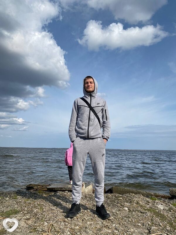 Влад, 23, Днепр — анкета №3541803