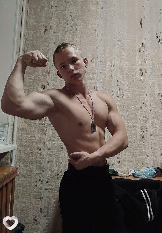 Семён, 18, Барнауле — анкета №3541829