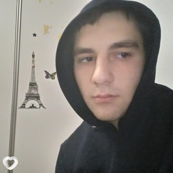 Александр, 19, Минске — анкета №3542576