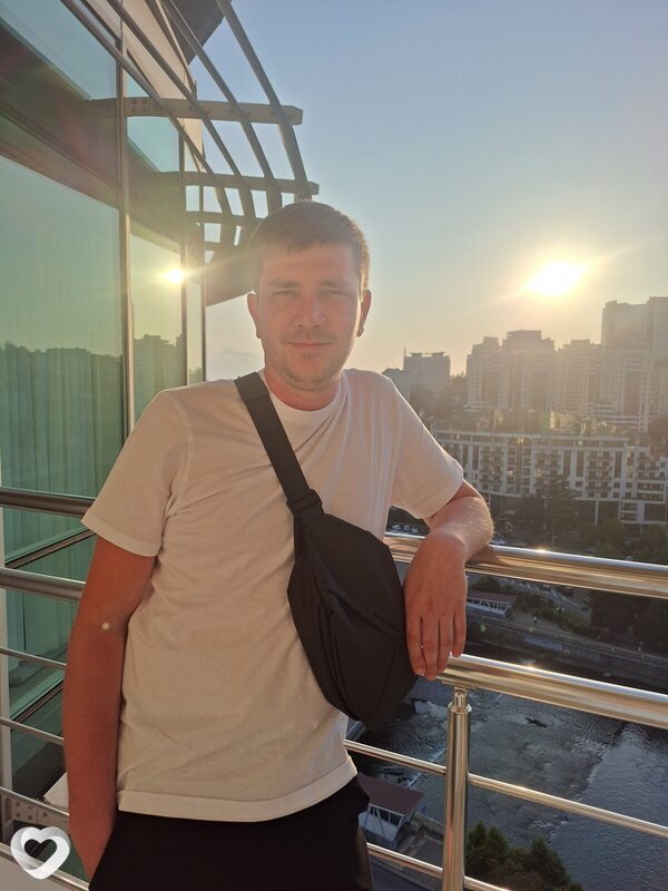 Виктор, 43, Евпатории — анкета №3542816
