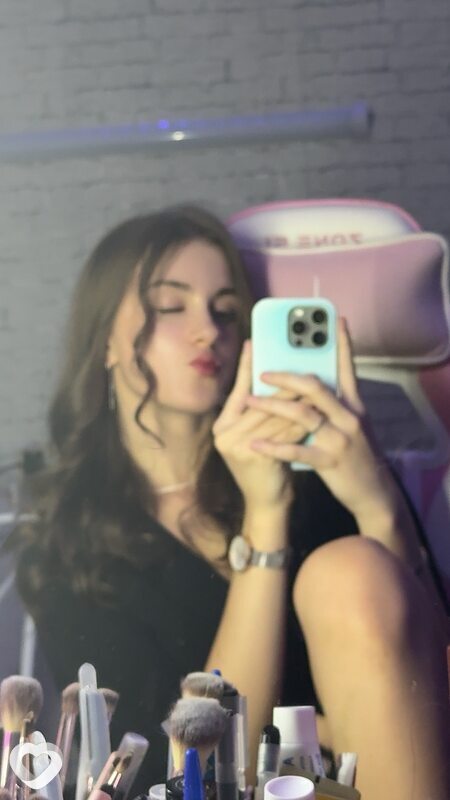 Ульяна, 19, Владивостоке — анкета №3543060