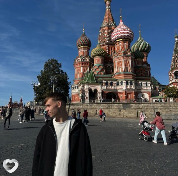 Иван, 21, Новосибирске — анкета №3543376