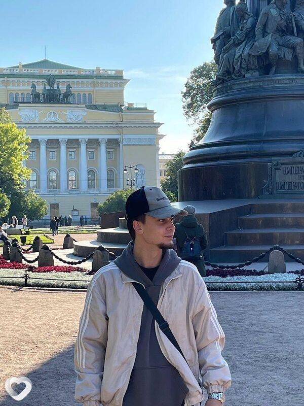 Евгений, 22, Красноярске — анкета №3543895