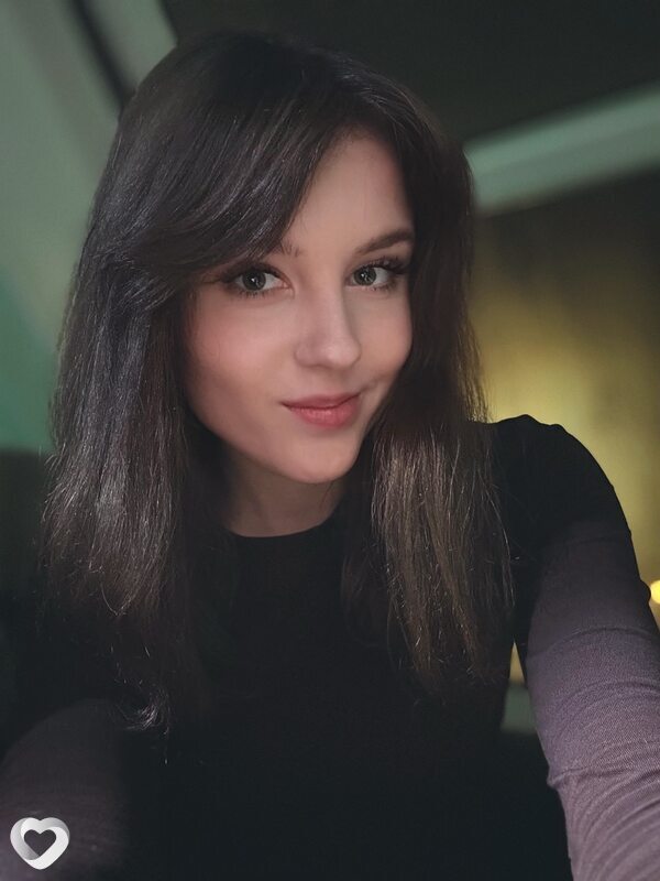 Александра, 21, Старом Осколе — анкета №3544055