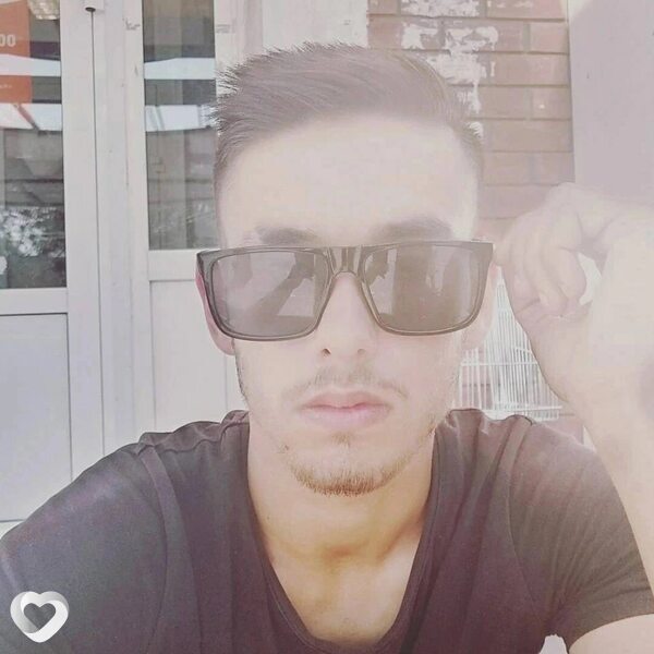 Рустам, 21, Коломне — анкета №3544462