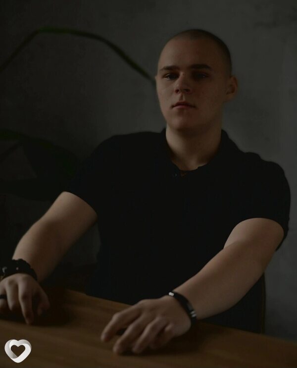 Кирилл, 18, Москве — анкета №3544719