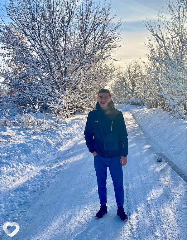 Максим, 27, Днепр — анкета №3545251