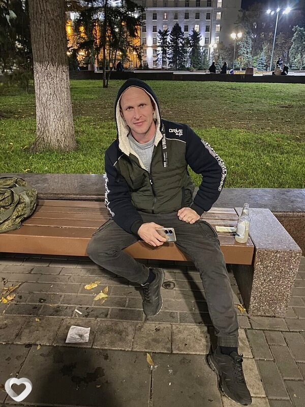 Виталик, 40, Ростове-на-Дону — анкета №3545665
