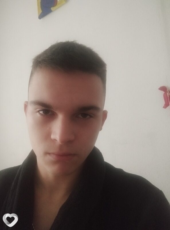 Андрей, 21, Рига — анкета №3546470