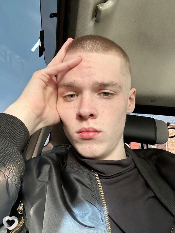 Александр, 21, Батайске — анкета №3545733