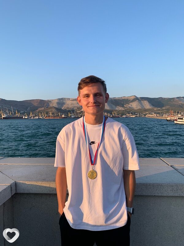 Андрей, 21, Новороссийске — анкета №3545716