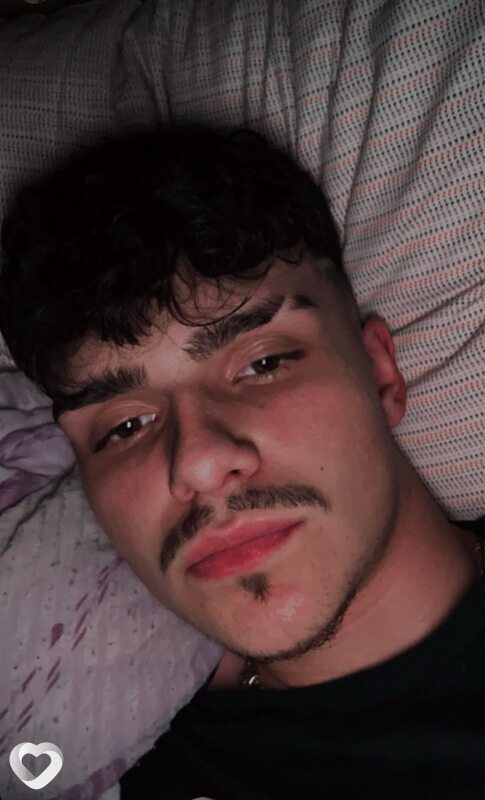 Andrei, 18, Bacău — анкета №3546292