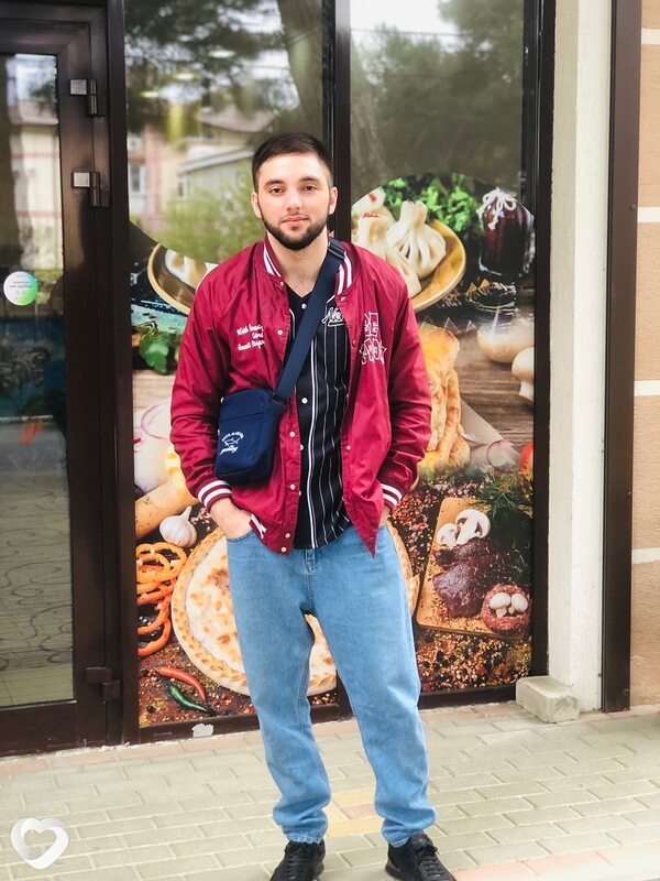 Вова, 27, Геленджике — анкета №3546313